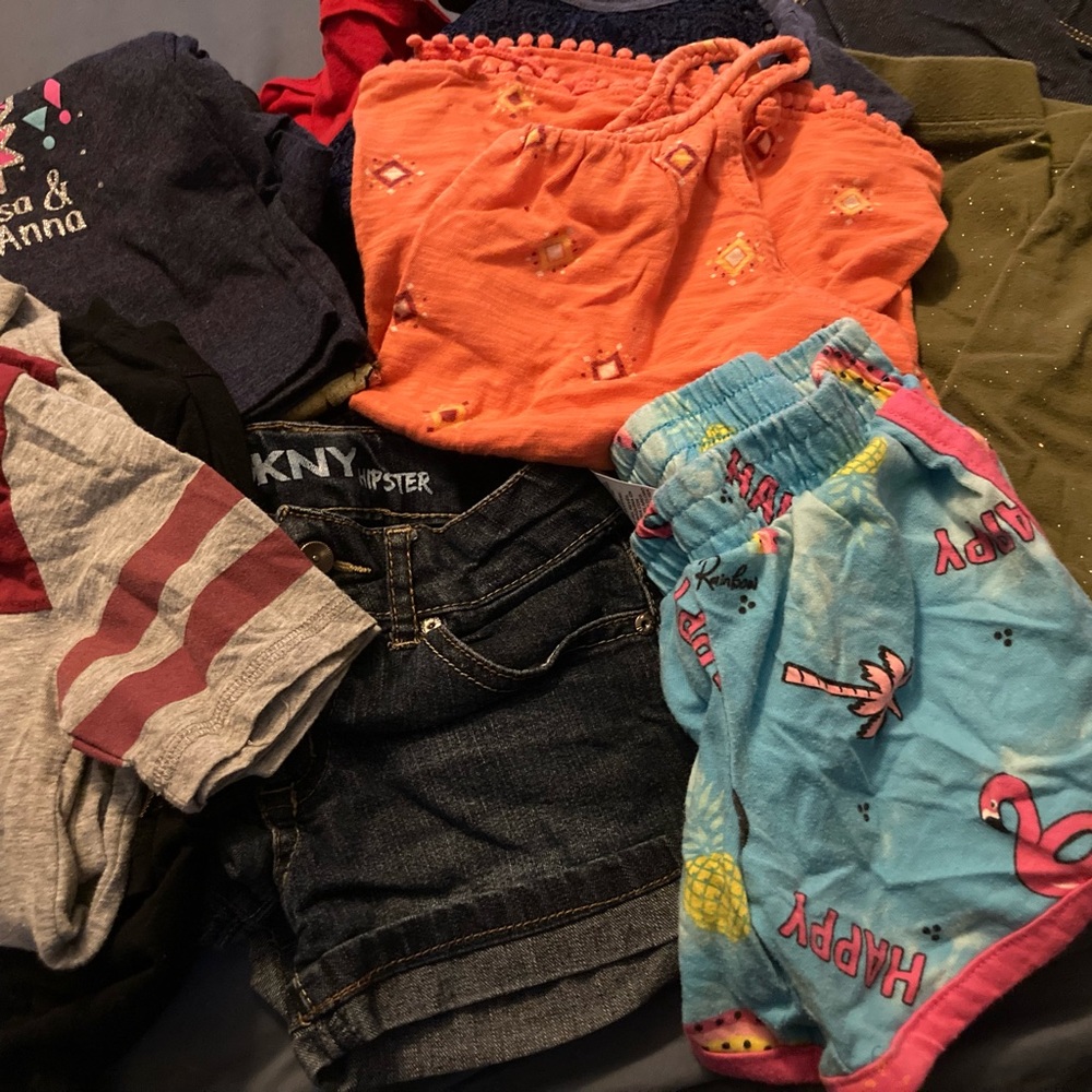 Kids like new casual size 4-6
